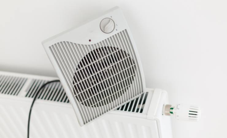 termoventilatore su calorifero